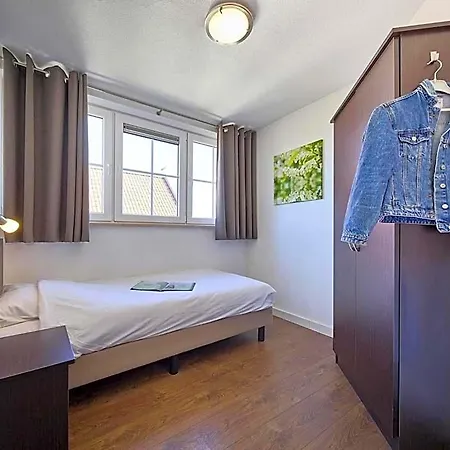 In Limburg With Subtropical Pool Hotel 4*